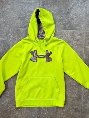 Men’s Under Armour Neon Yellow Realtree Camo Logo Hoodie